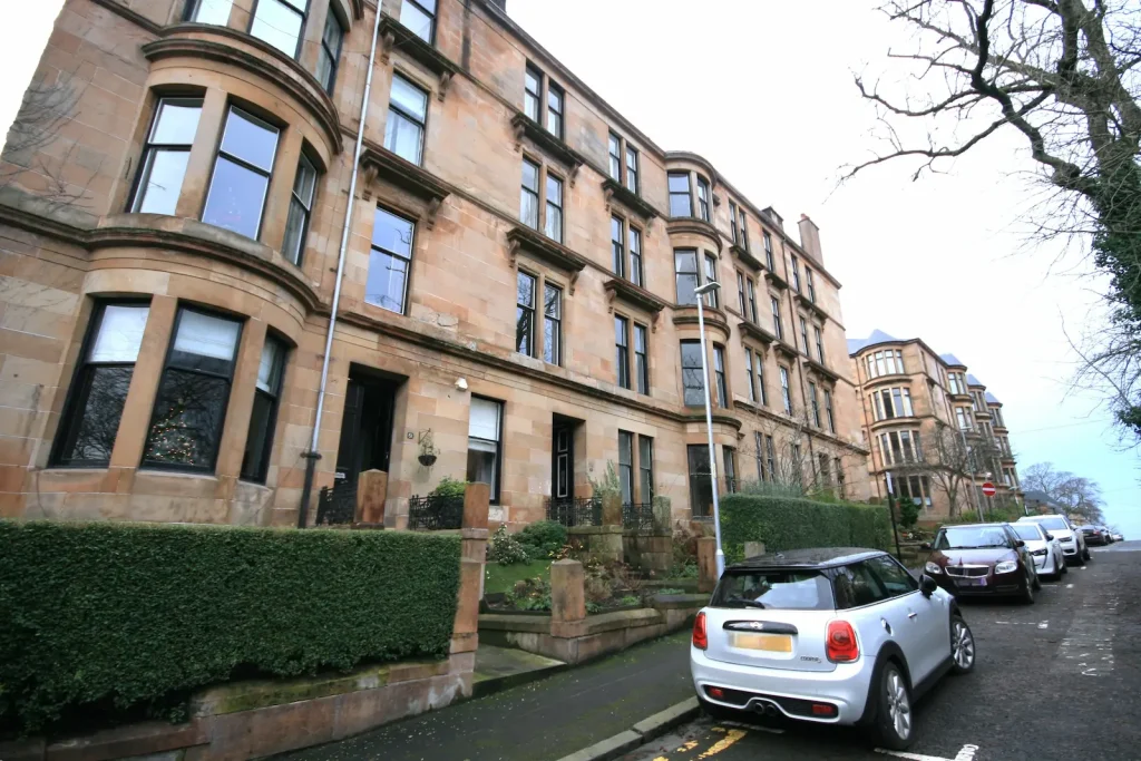 Great George Street, Hillhead, blond sandstone tenement